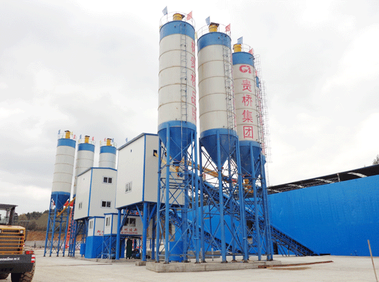 Практический пример двойного бетонного завода HZS120 в Лючжоу, Гуанси