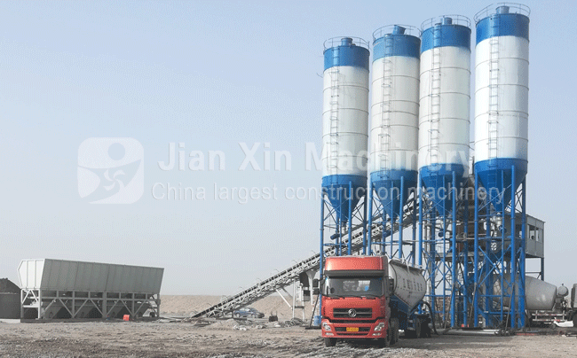 безфундаментный бетонный завод 120 запущены в производство на территории в Синьцзяна