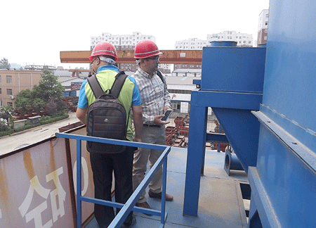 Корейские клиенты осматривают оборудование бетоносмесительного завода бренда Jianxin